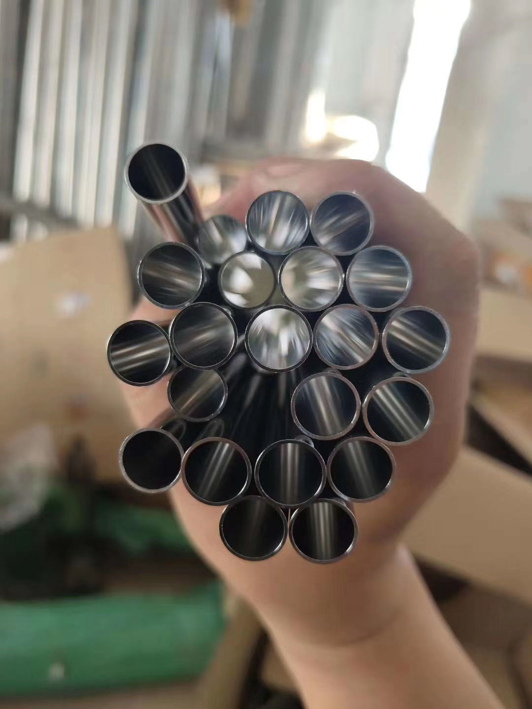 304不銹鋼管需求恢復(fù)緩慢，料今跌幅收窄，部分品種或止跌趨穩(wěn)